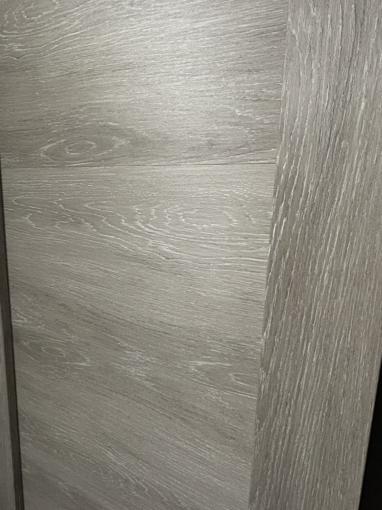 LIN 03 - žilas ąžuolas